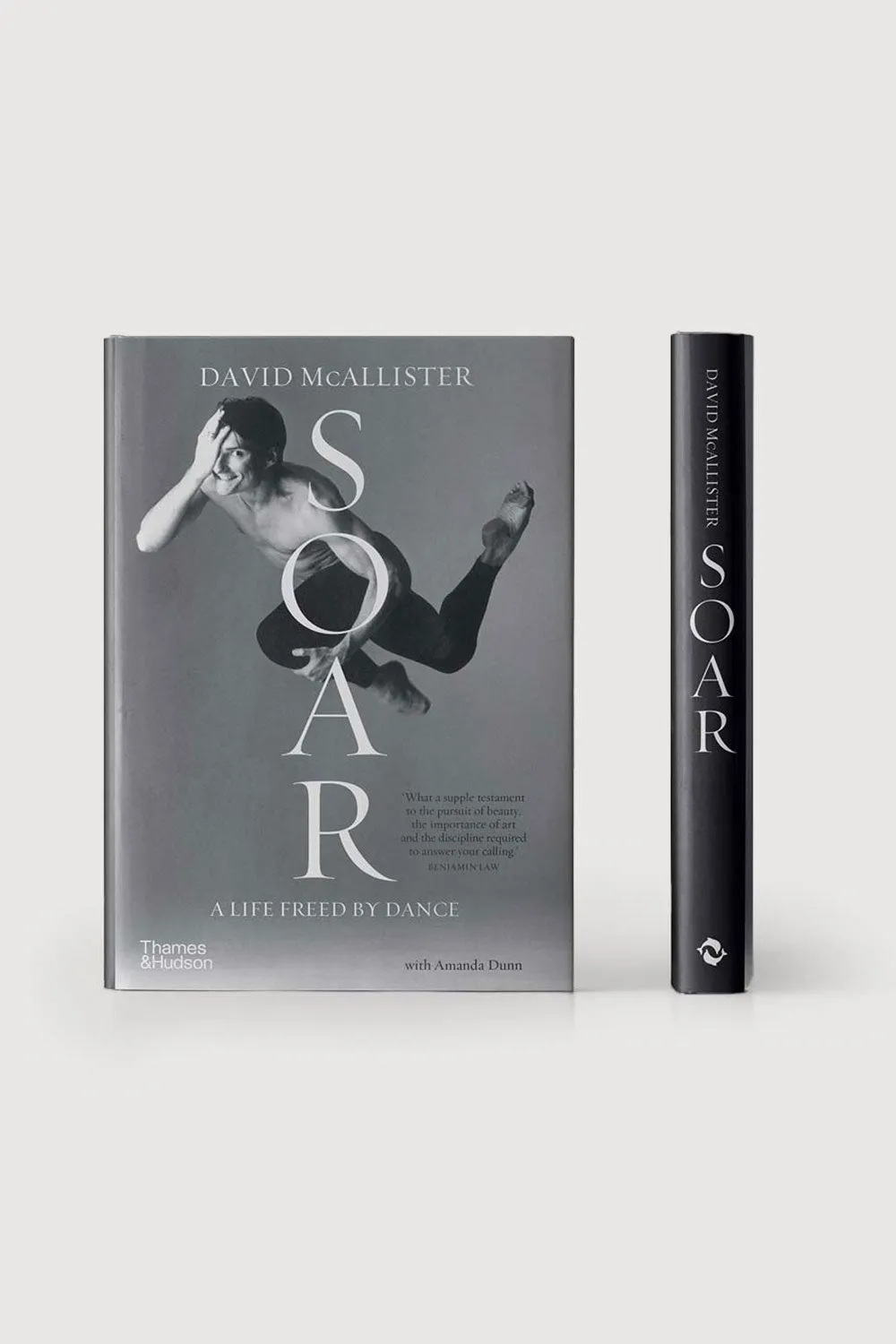 10137 - SOAR: A Life Freed By Dance A Memoir By David McAllister Hardback Book