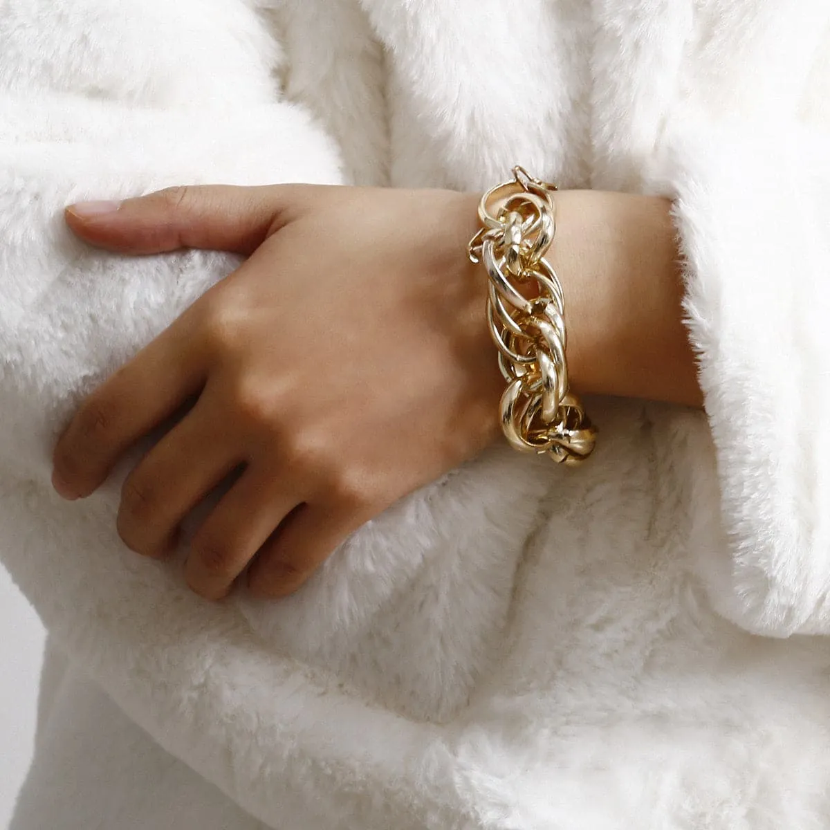 18K Gold-Plated Crossing Bracelet