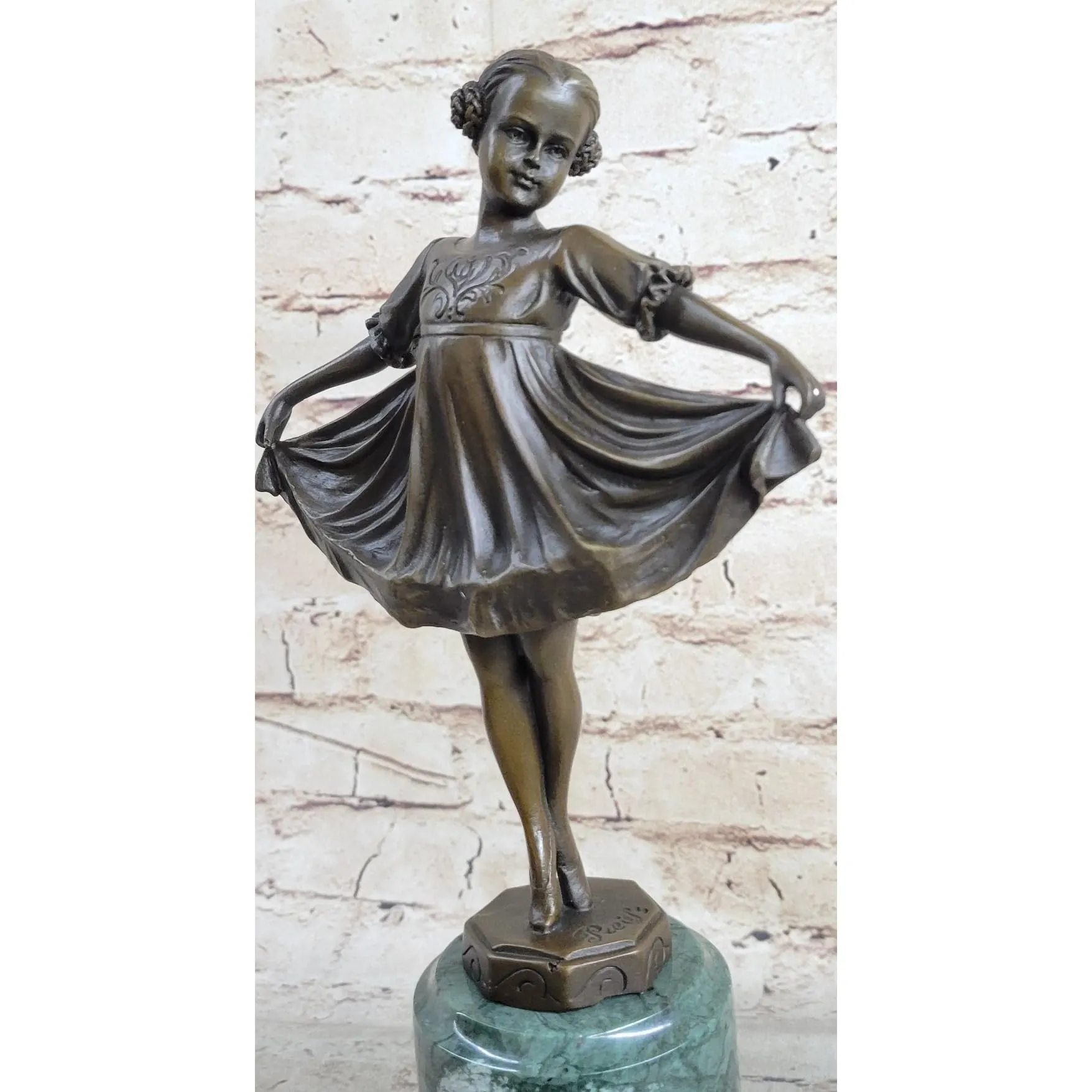 Ballerina irl Ballet Dancer Child Bronze Sculpture Statue Figure On