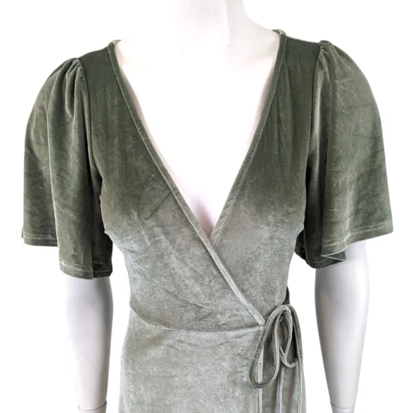 Baltic Born Meghan Green Velvet Wrap Dress Gown Womens XS Bridesmaid Formal