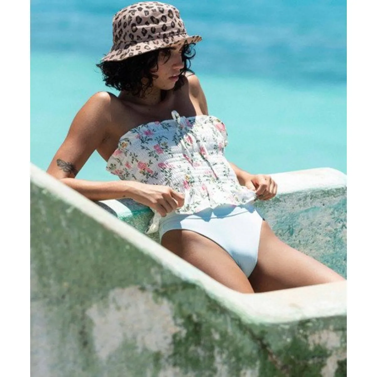 Beach Bunny Top