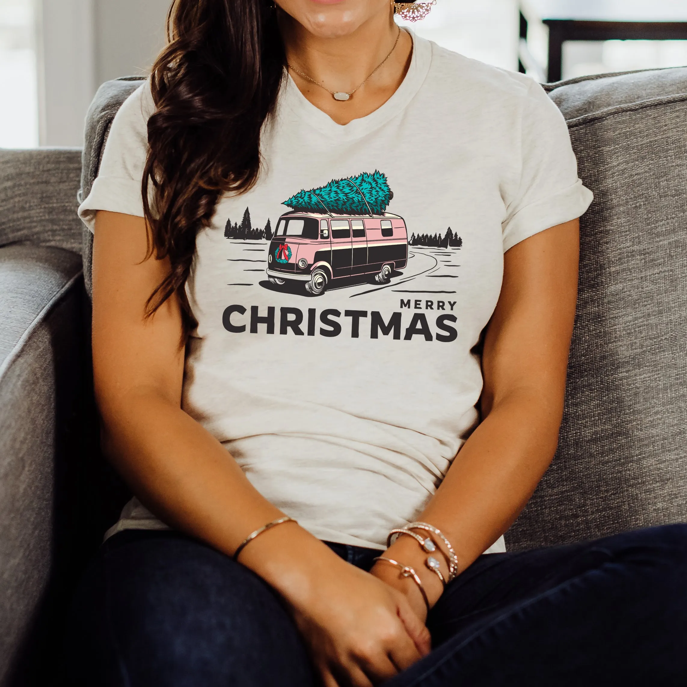 CHRISTMAS VAN TEE