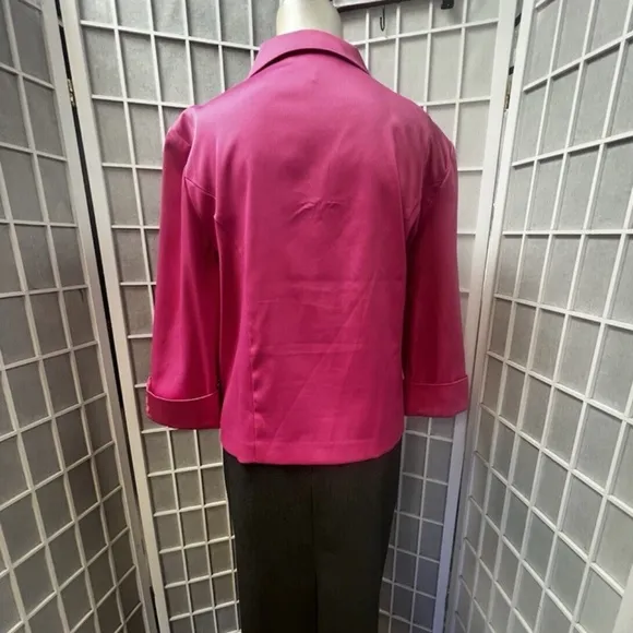 Dressbarn,Woman,Black skirt Long suit,Pink Jacket,Sz L,Buttons,Kerchief Floral.!