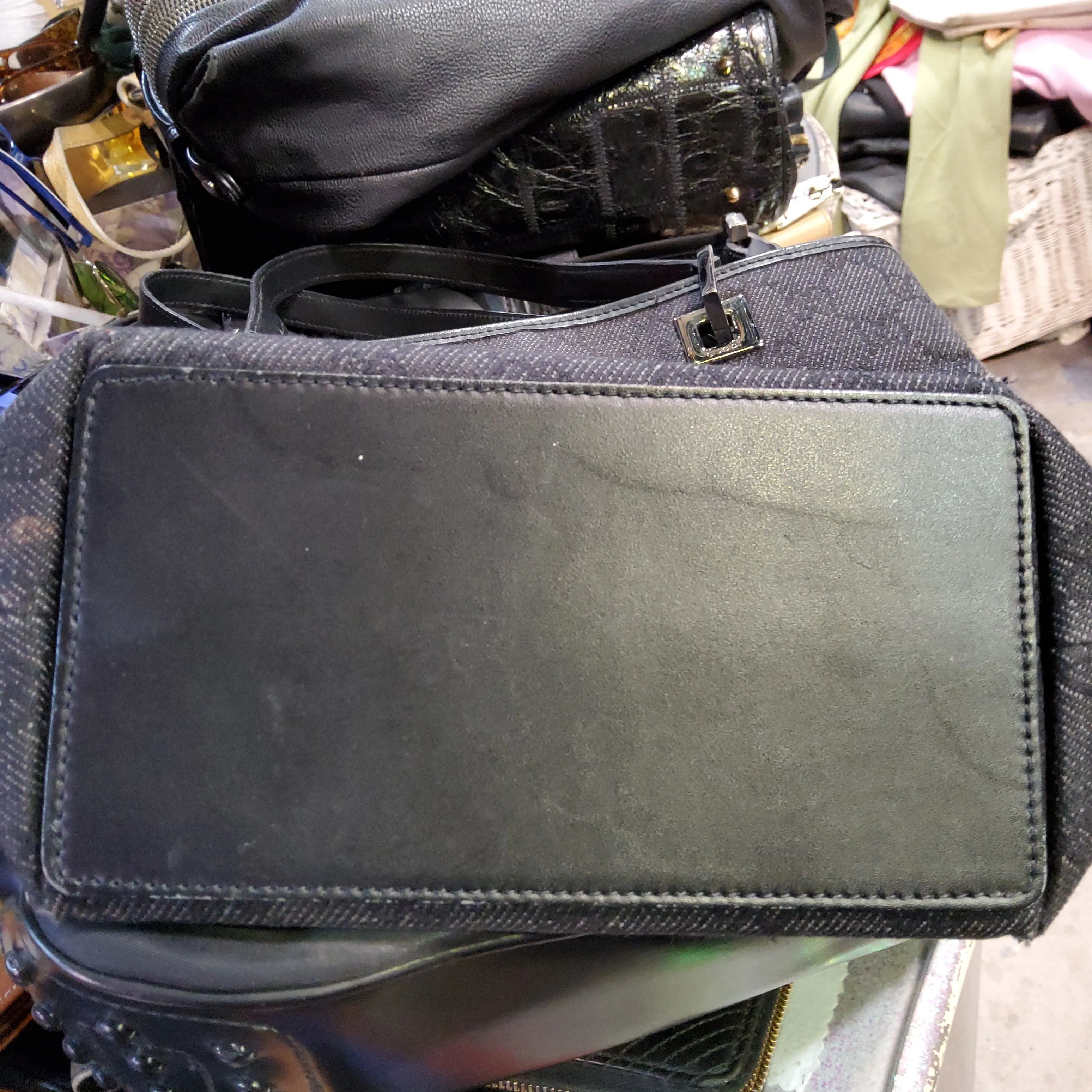 Handbag