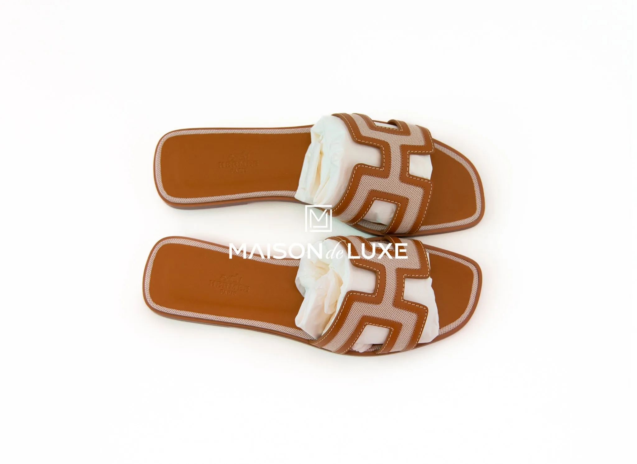 Hermes Women's Canvas Noisette / Beige Dore Oran Sandal 38.5