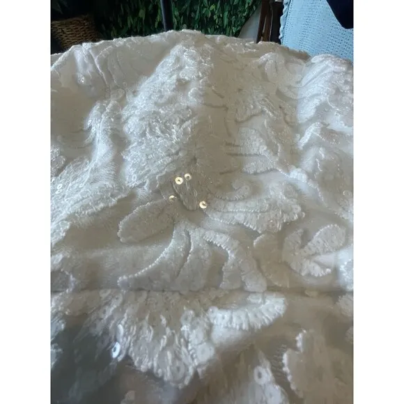 LM Designs V Neck Knee Length Sleeveless Wedding Cocktail Dress Sequins Size 4