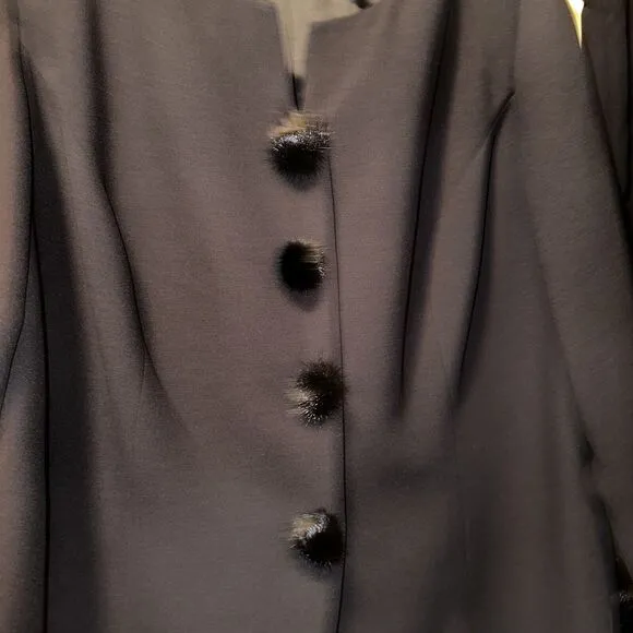 Maggy London Women's 2Pc Black Suit Fur Accents Formal Occasion Size 18WP EUC