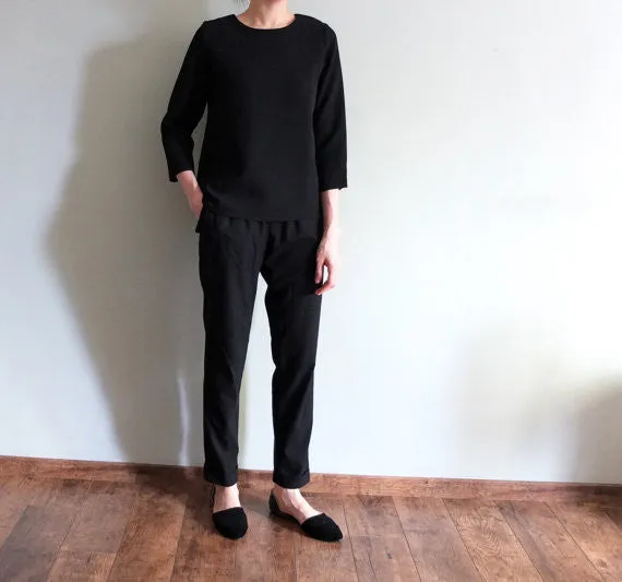 Minimalist top {Black}-sold out