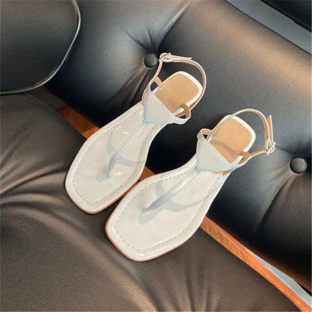 New Summer Fashion Women's Sandals Soft Cool Flip-flops Sweet Ladies Solid Jelly Shoes Beach/Party Holiday Women's Sandals