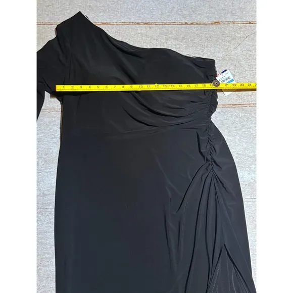 Nightway Women's Plus Size 20 Black One-Shoulder Gown – NWT