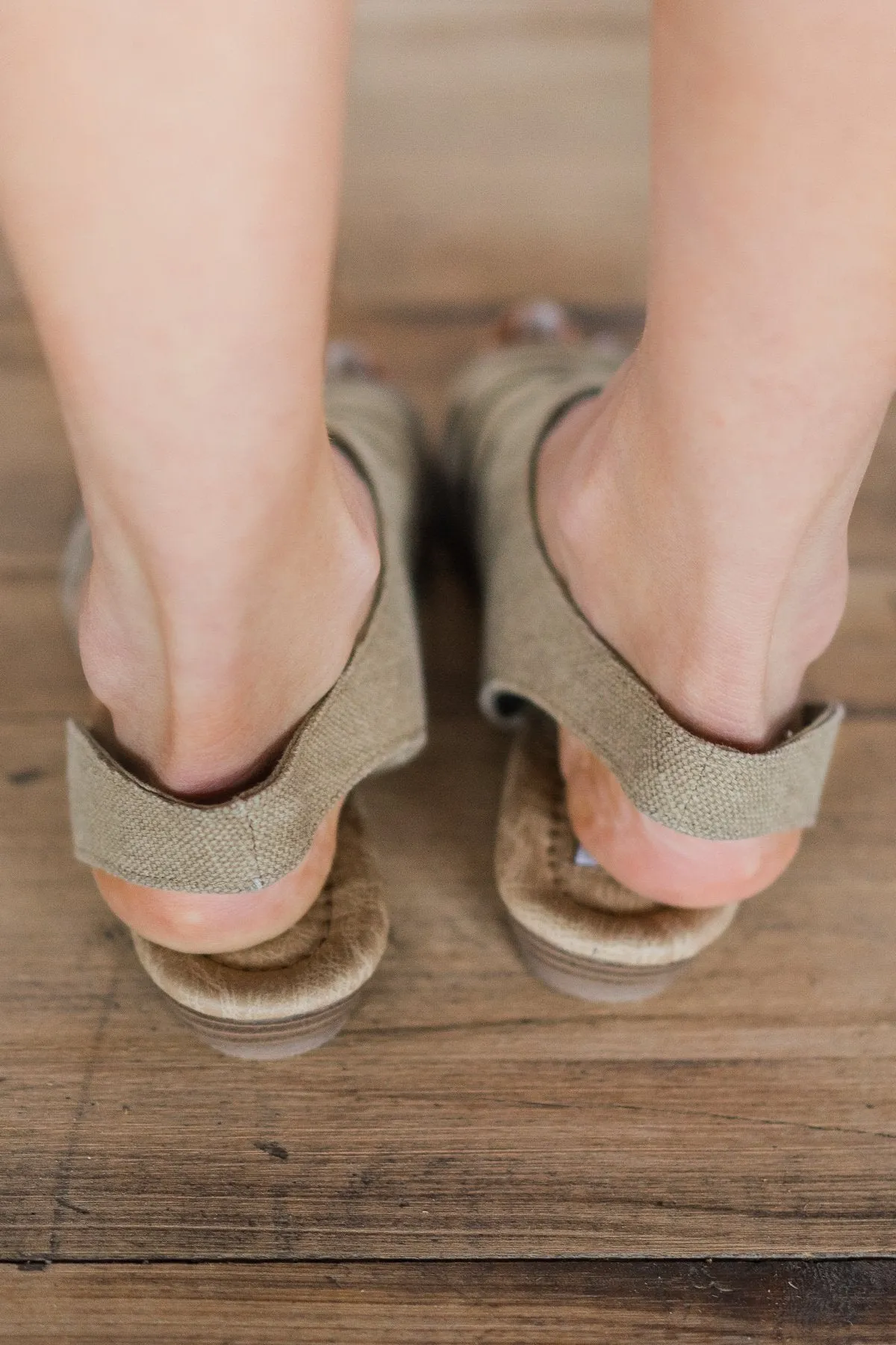 Not Rated Shantelle Sandals ~ Sand