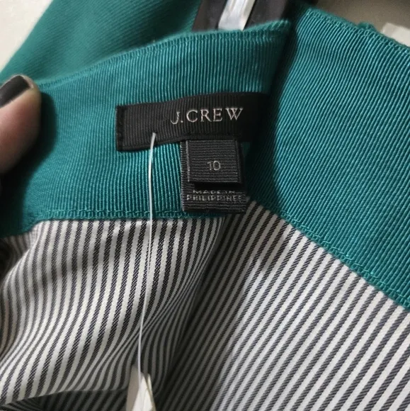 NWT J. Crew Wool &amp; Cotton Blend Faux Wrap Mini Skirt in Green, Scalloped Detail.