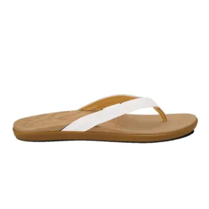 Olukai Womens Honu Bright White/Golden Sand Sandals