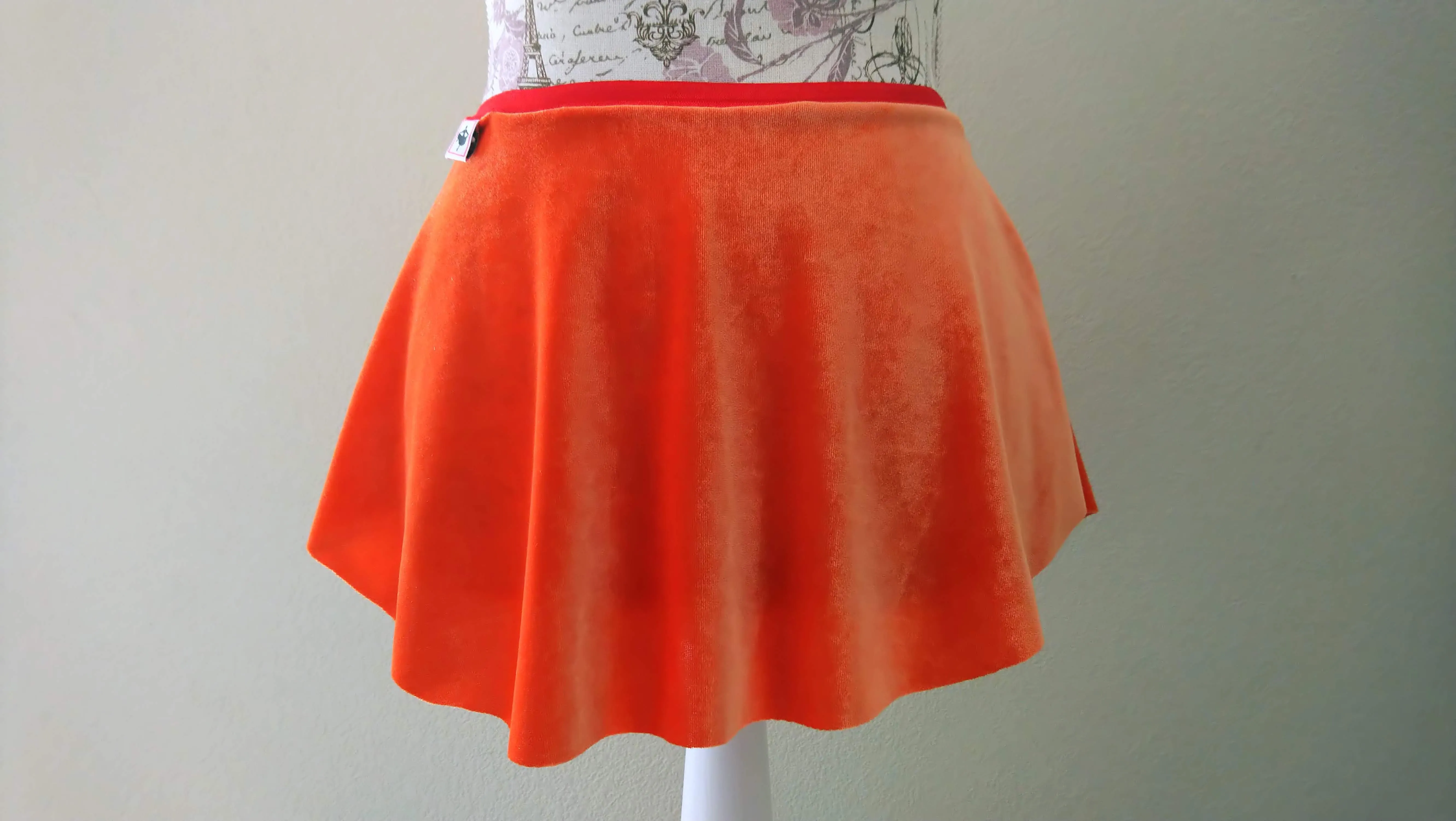 【Orange】Velvet pull-on skirt