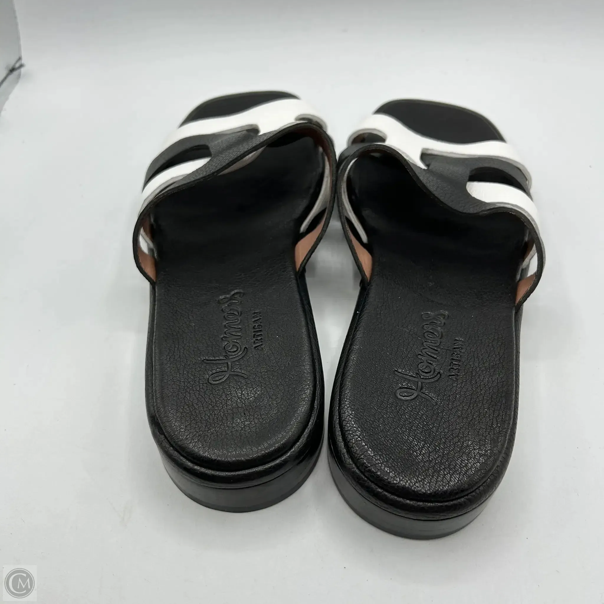 Sandals Flats By Cma In Black & White, Size: 10