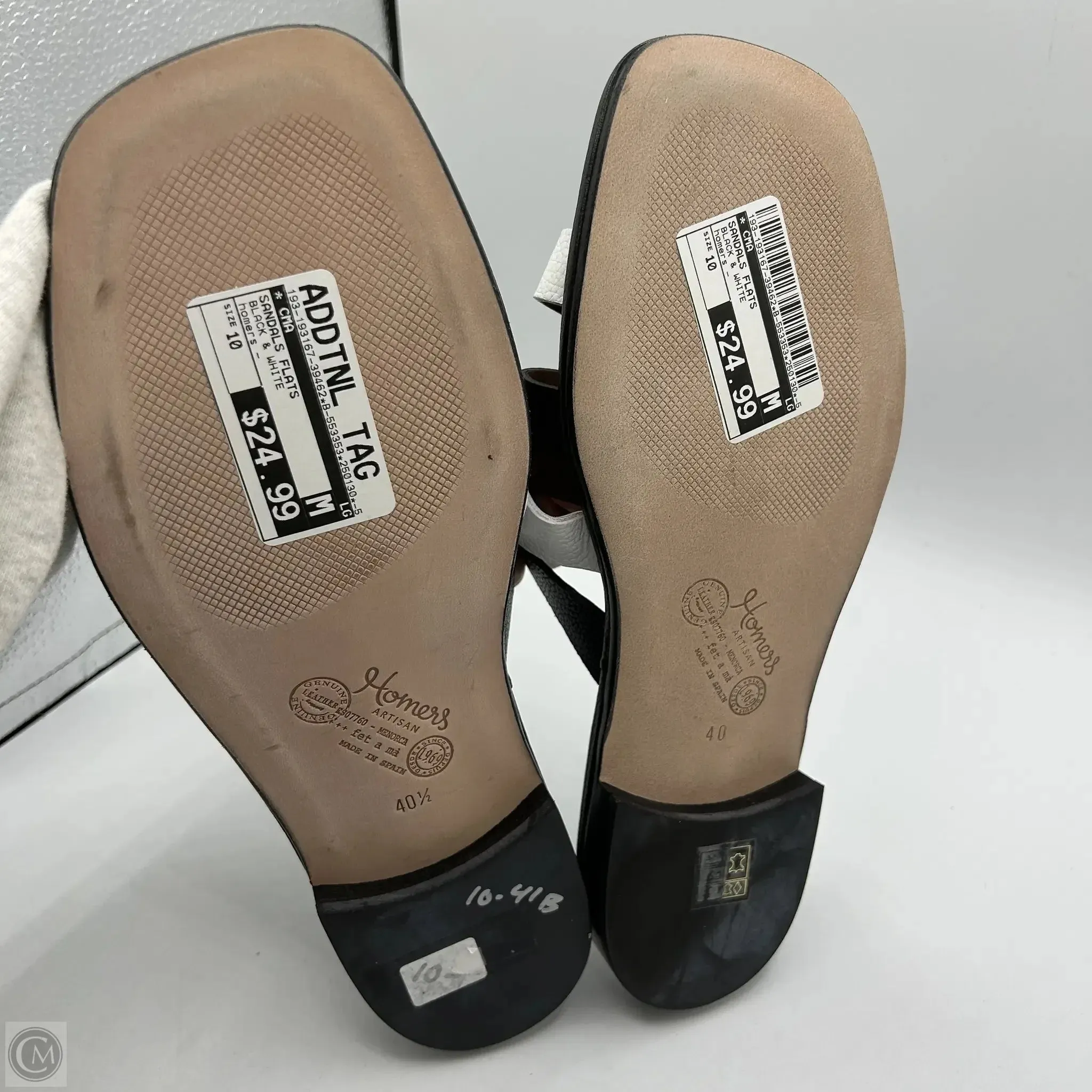 Sandals Flats By Cma In Black & White, Size: 10