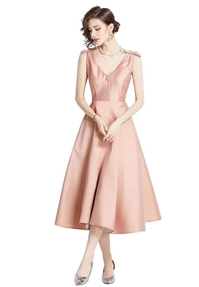 Sculpted Waist French Formal Dress