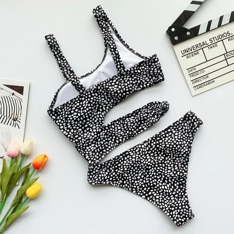 Sexy Cut Out Side One Piece Women Swimsuit