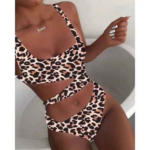 Sexy Cut Out Side One Piece Women Swimsuit