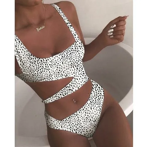 Sexy Cut Out Side One Piece Women Swimsuit