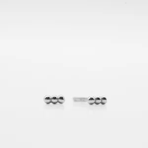 Spheres Bar Studs