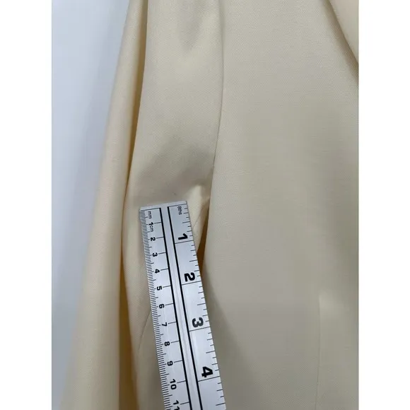 Theory Women's Virgin Wool Cream Blazer Jacket Size 12