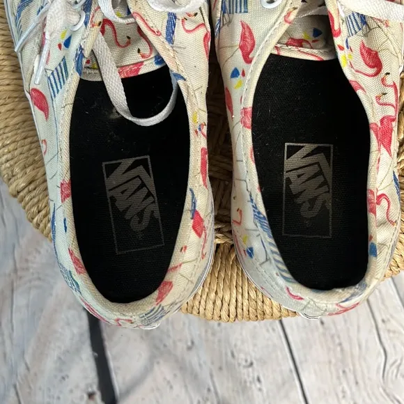Vans flamingo beach lounge chair low cut classic sneaker men 9 womens 10.5 lace