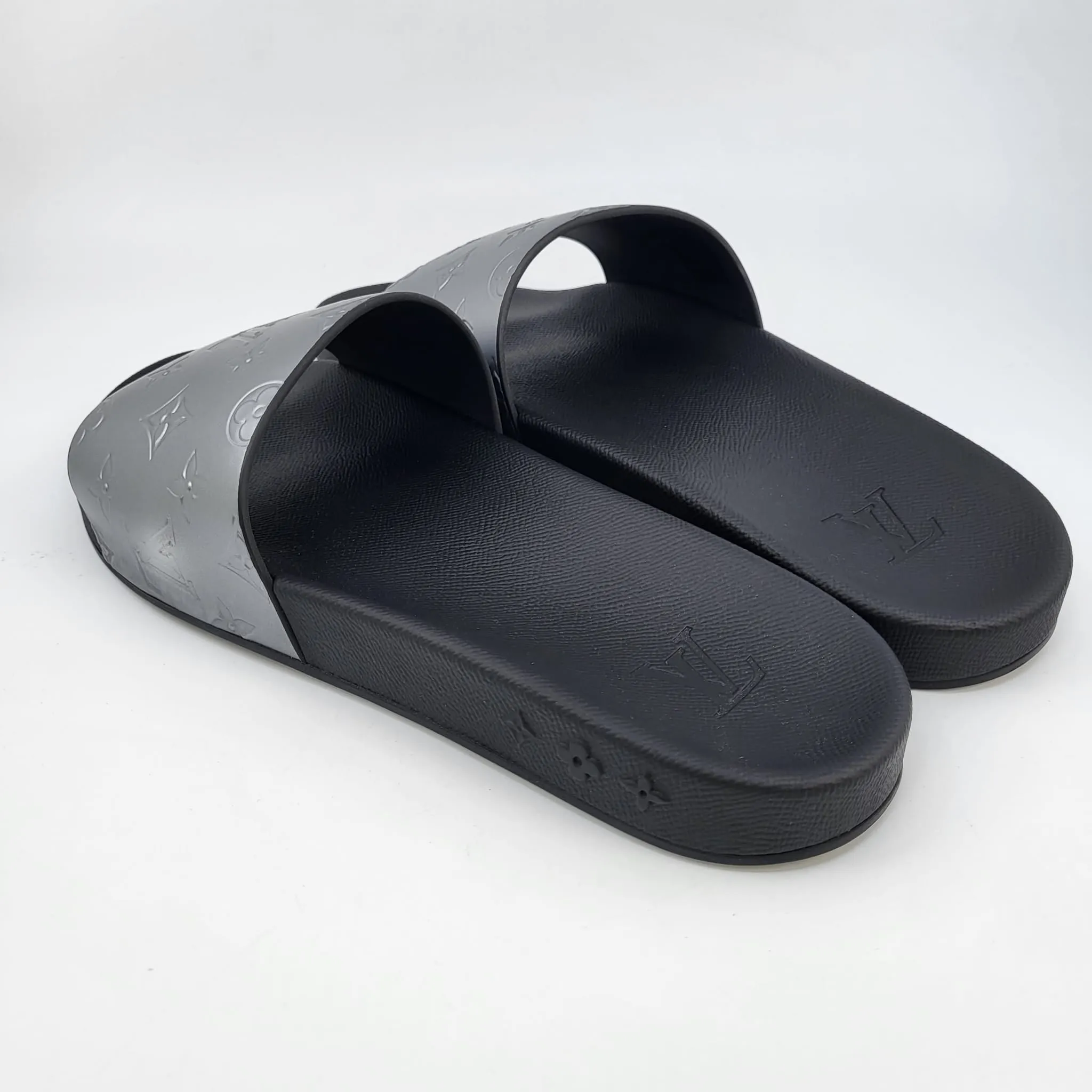Waterfront Mule