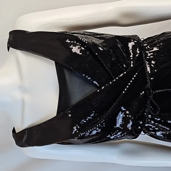 White House Black Market Black Sequined Sleeveless Belted Coctail Party …