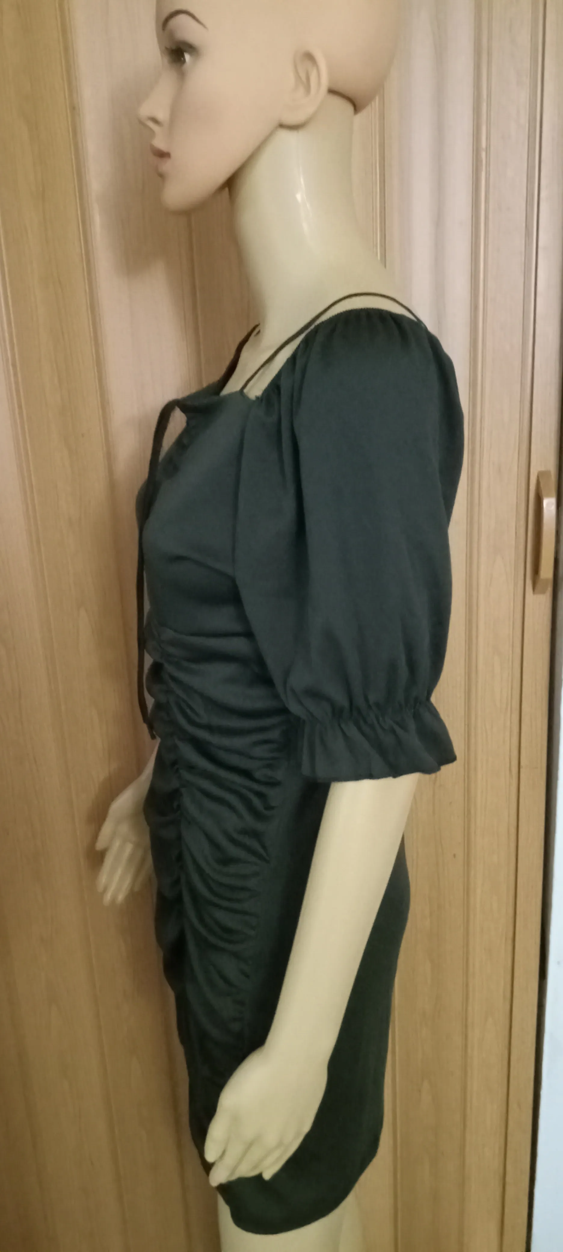 Women's Fashion Puff Sleeve Creased Off-Shoulder Drawstring Tight Dress