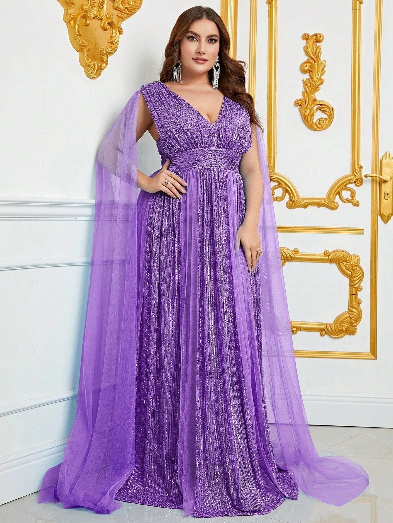 Women's Plus Size Plunging Neck Cloak Sleeve Sequin Formal Dress
