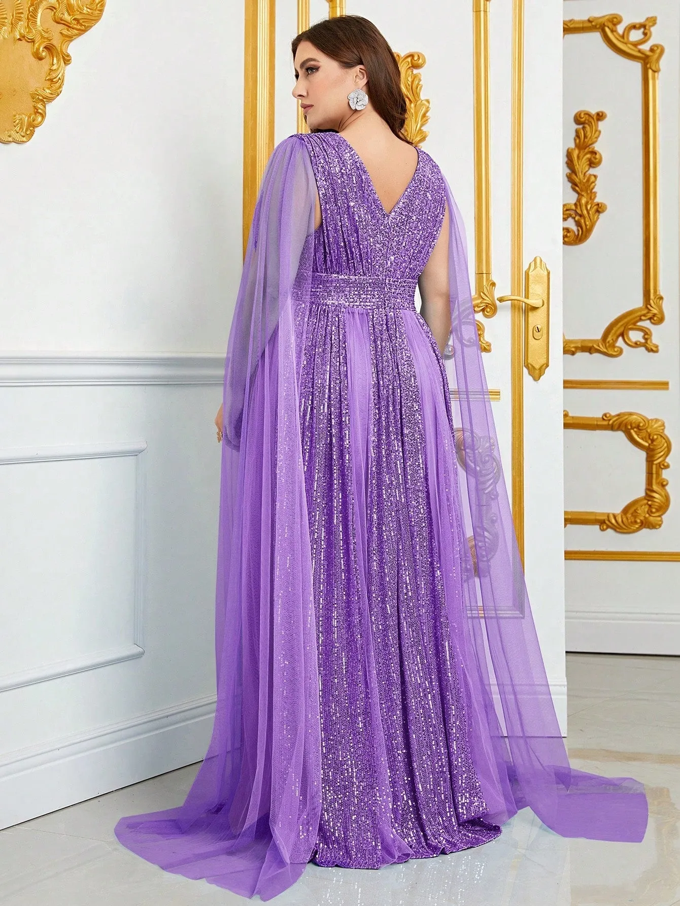 Women's Plus Size Plunging Neck Cloak Sleeve Sequin Formal Dress