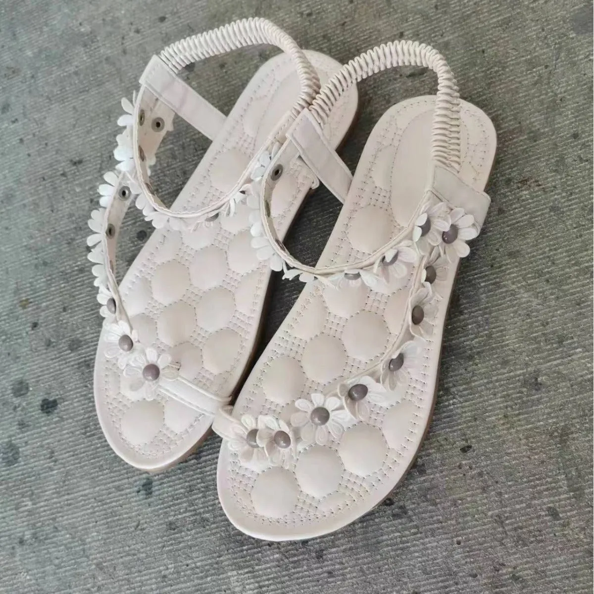 XIEYINSHE  Foreign Trade plus Size Women's Shoes  Summer New Flat Bohemian Rivet Women's Sandals Beach Shoes Wholesale