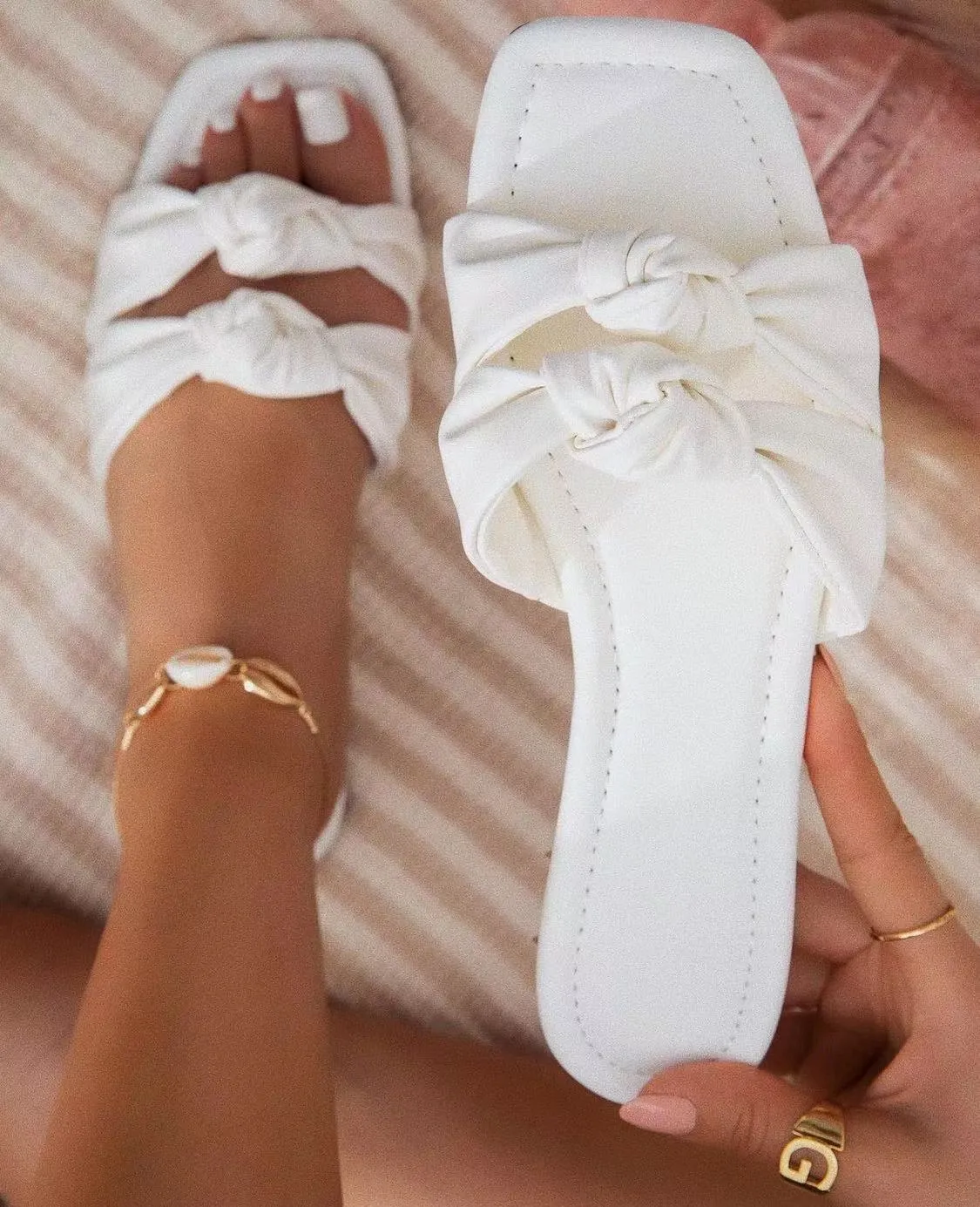 XIEYINSHE  Foreign Trade plus Size Women's Shoes  Summer New Women's Outer Hollow Sandals Women's European and American Women's Beach Shoes